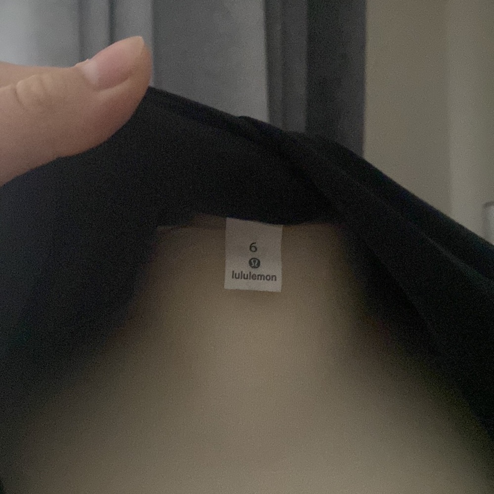 ππΌββοΈ Lululemon π Deep Stretch Long Sleeve: Size 6 - Picture 8 of 10